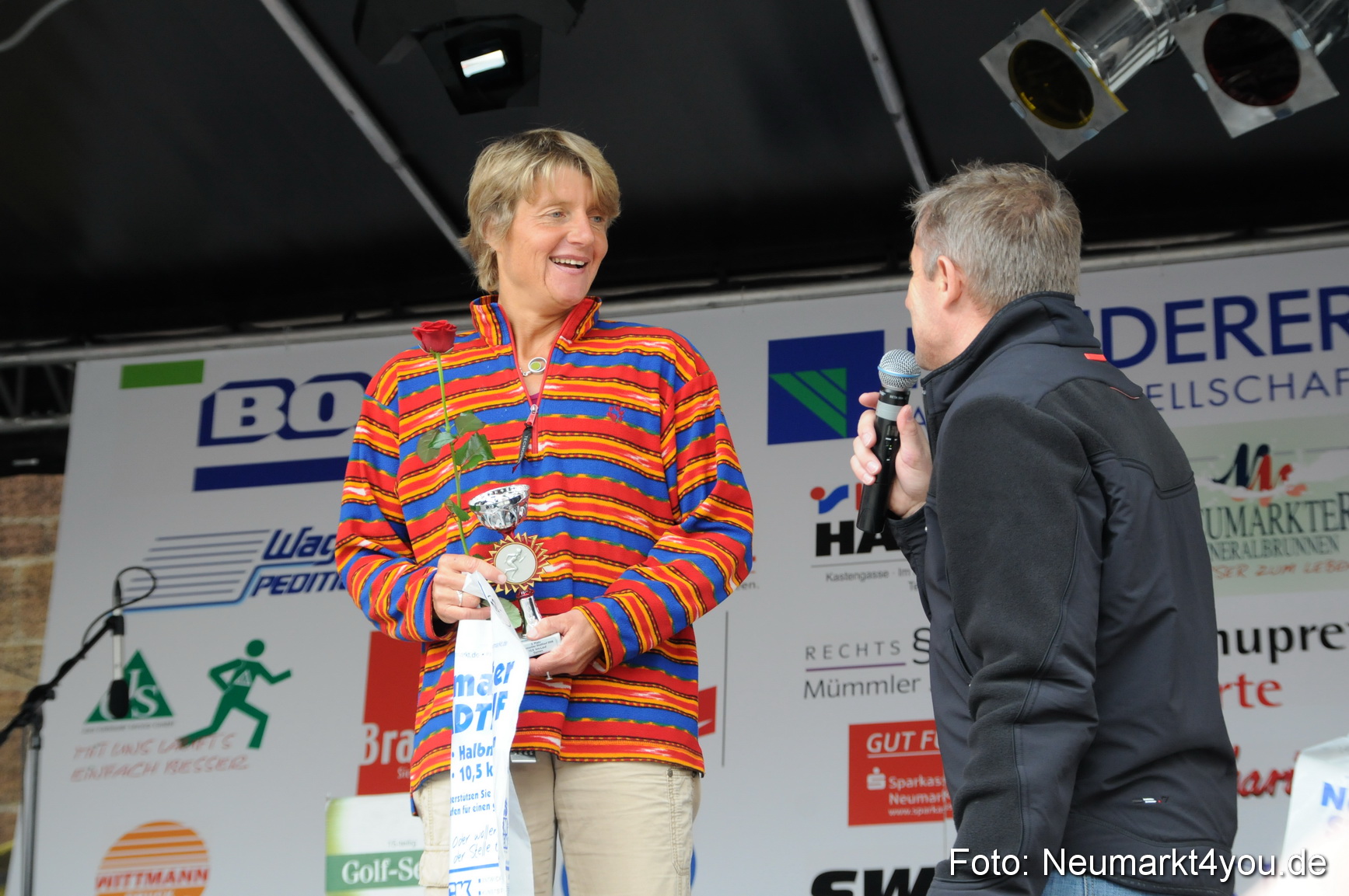 0011 Siegerehrung Stadtlauf Neumarkt 2008